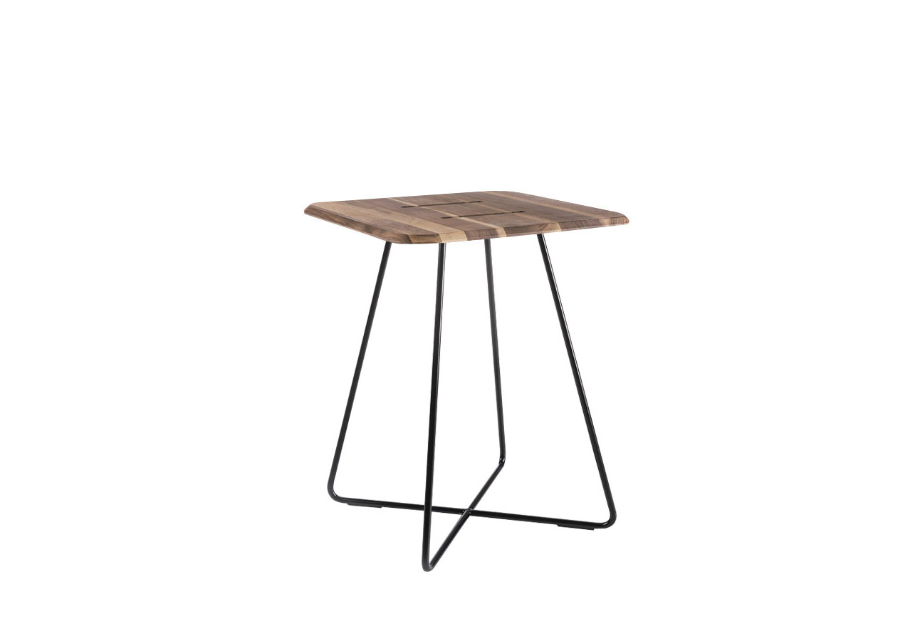Dining table wood and black by Altek Italia Design